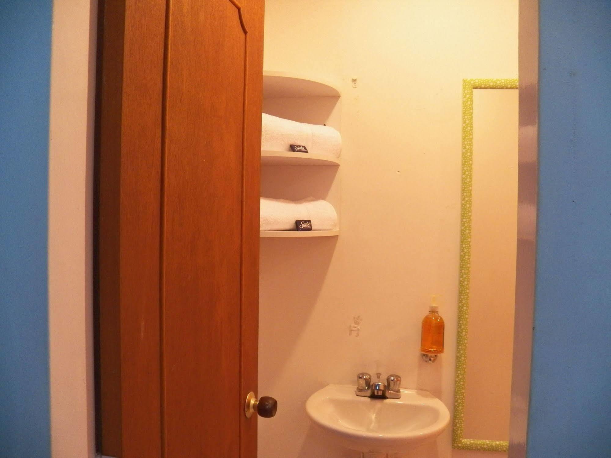 Hostal Deluxe Santander Manizales Esterno foto